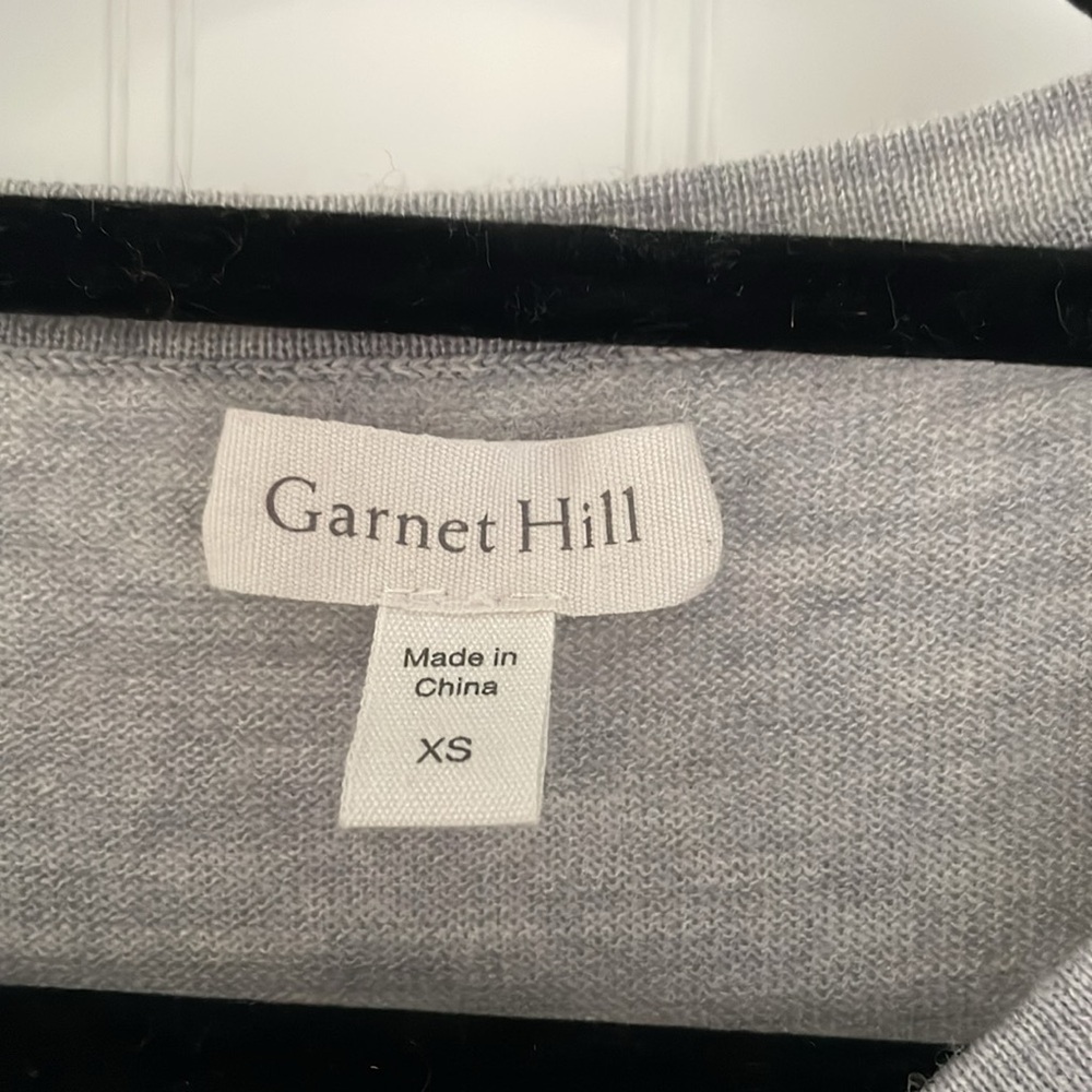 Garnet Hill Women’s 100% Merino Wool Crew Neck Button Up Cardigan Blue Roses XS - Picture 3 of 15